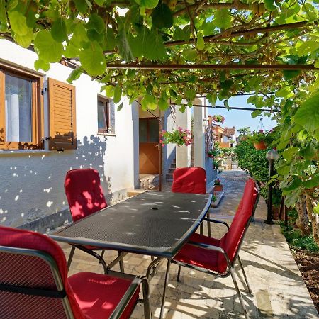 Apartments Marta By Rent Istria Novigrad Istria Εξωτερικό φωτογραφία